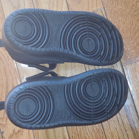 Shoes - Picture 3 of 3